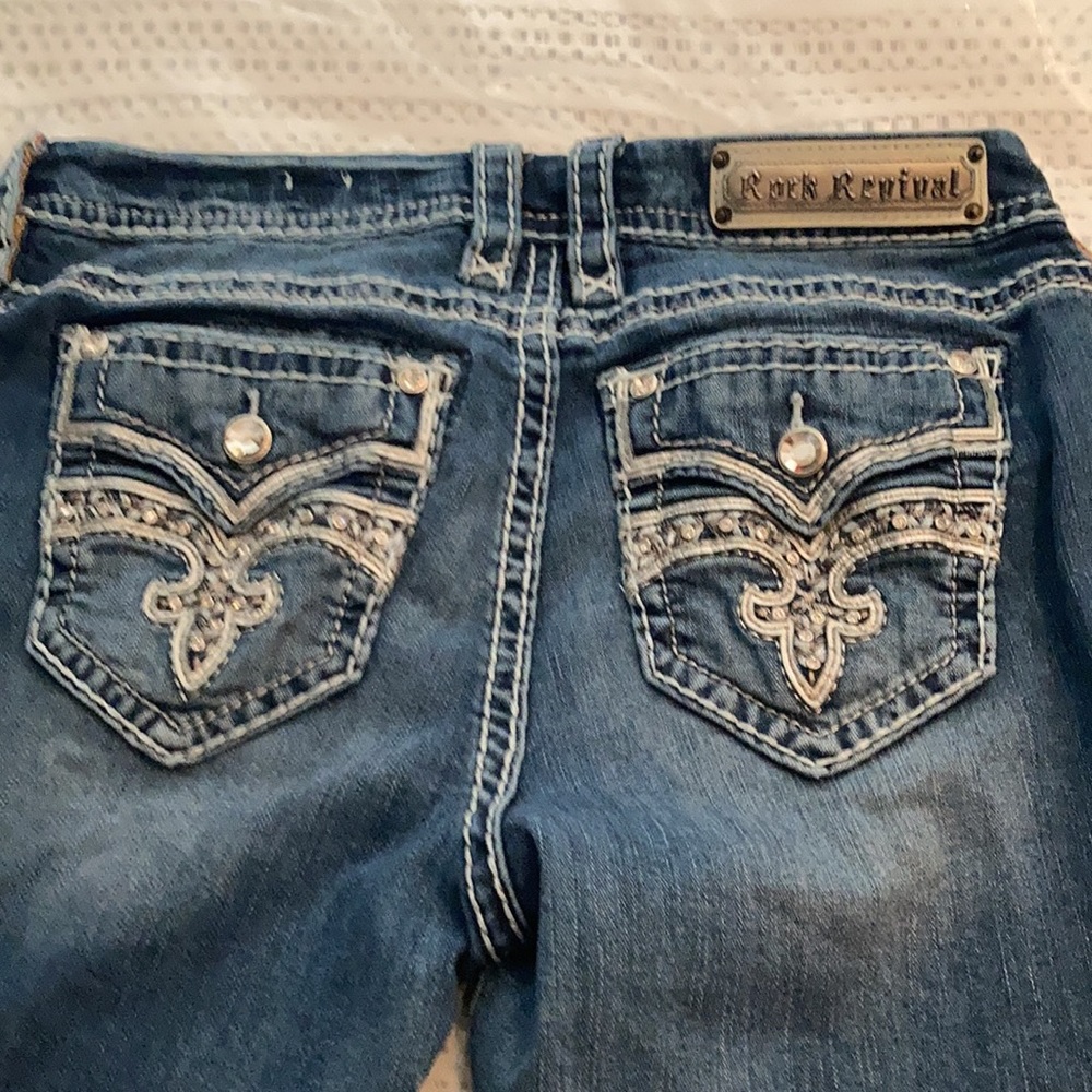 Jeans - Picture 2 of 4